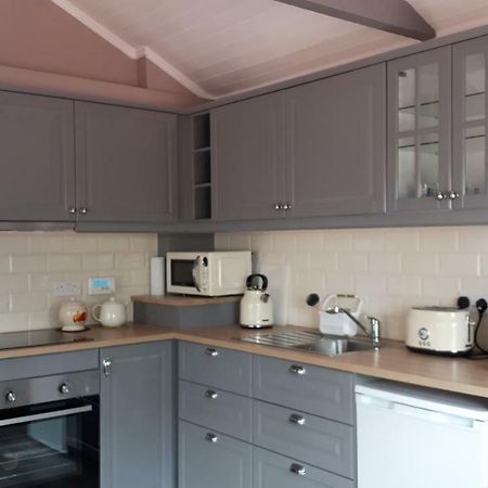 Suzies Self Catering Belmont Apartment Belmont  Екстериор снимка
