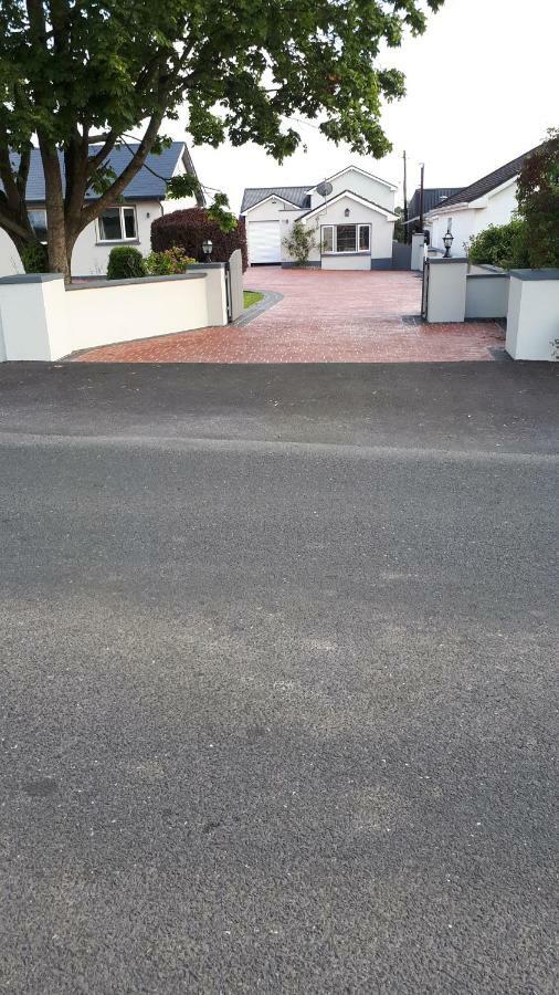 Suzies Self Catering Belmont Apartment Belmont  Екстериор снимка